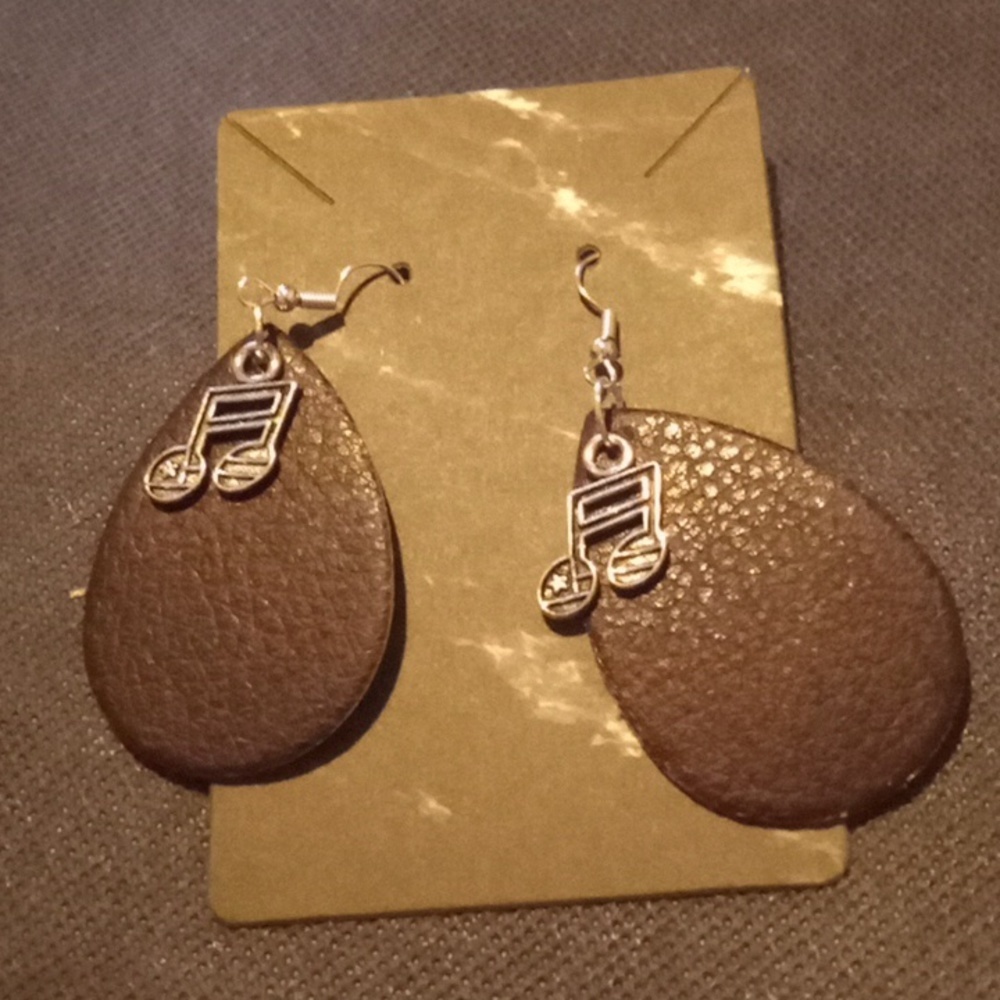 Brown faux leather teardrop earrings with music note